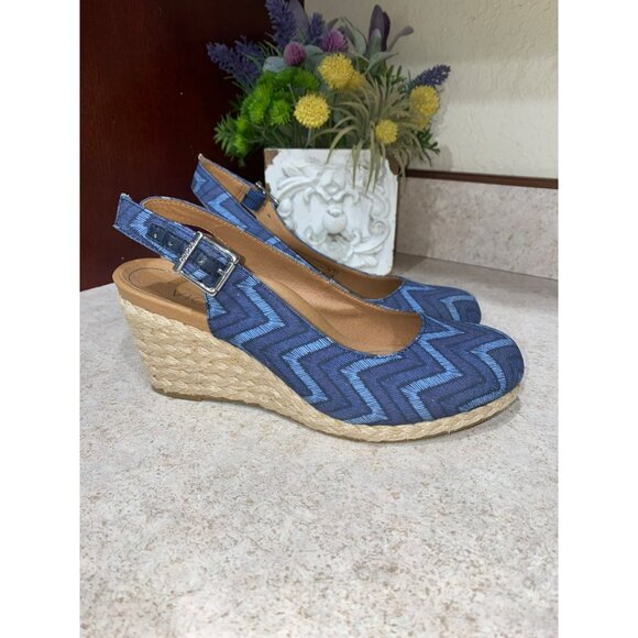 Vionic Aruba Coralina City Slingback Wedge Sandals Chevron Pattern Blue Size 5 U - Picture 2 of 7